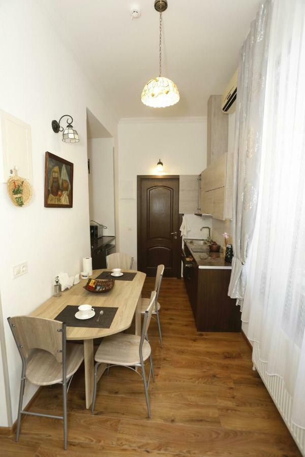 Old - Gold Gala Daire Tiflis Dış mekan fotoğraf